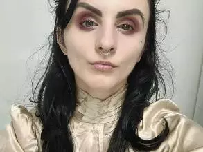 headshot